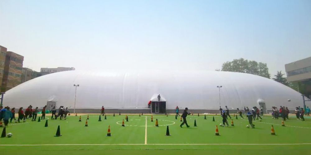 挑战传统：气膜建筑在极端环境下的应用探索